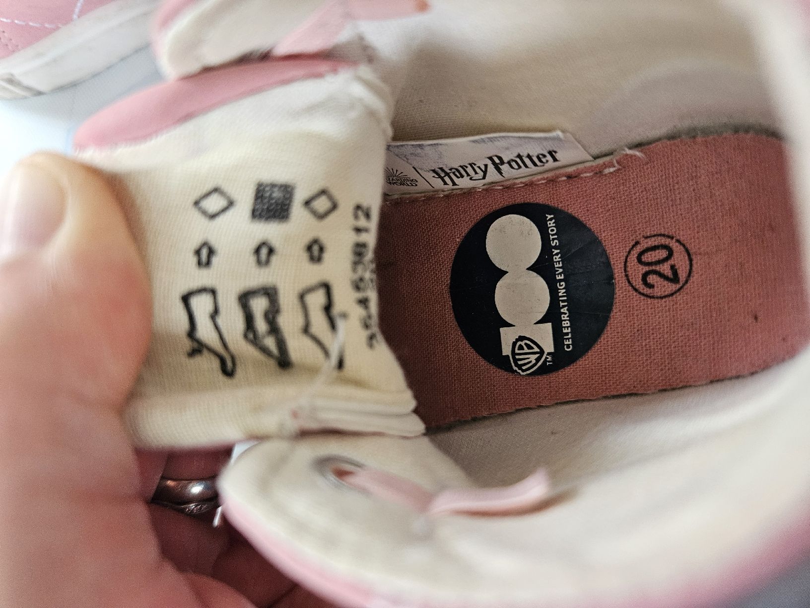 Scarpe per ragazze: Harry Potter Schuhe Gr. 20 – Usato da Worb venduto da jun_fj8w 7