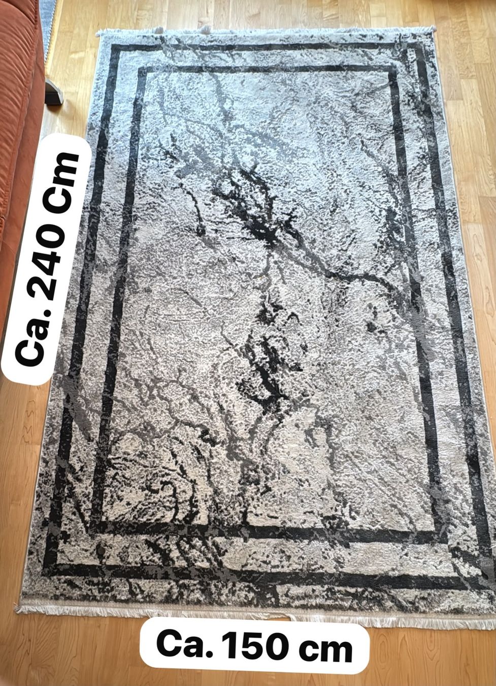Teppiche: Teppich modern Design grau 240x150cm – Gebraucht aus Hindelbank von Uran..