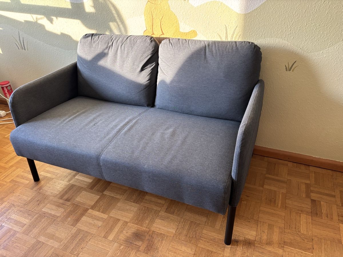 Sofas: Petit canapé 2 places  – Gebraucht aus Thônex von Elinn_Q
