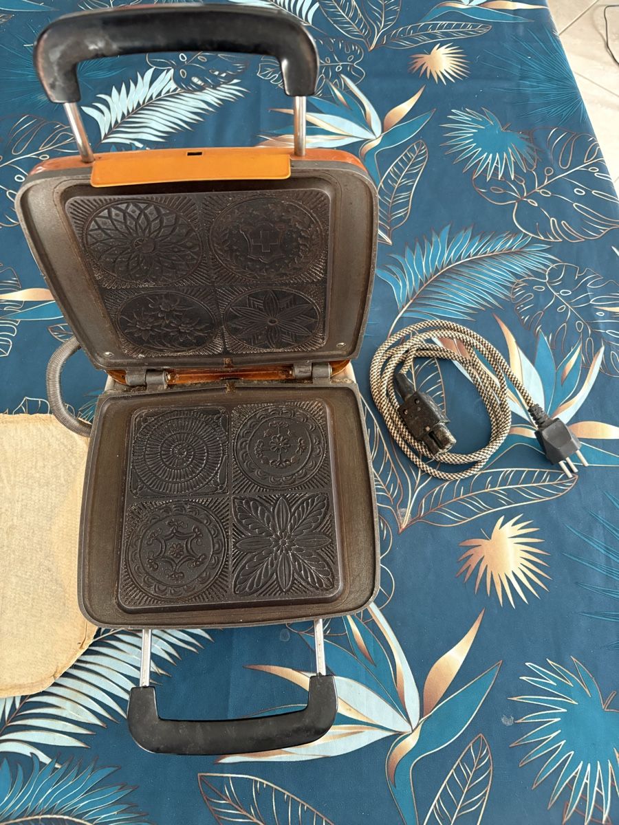 Komplettküchen: Gaufrier Jura vintage  – Gebraucht aus Cugy FR von K78 1