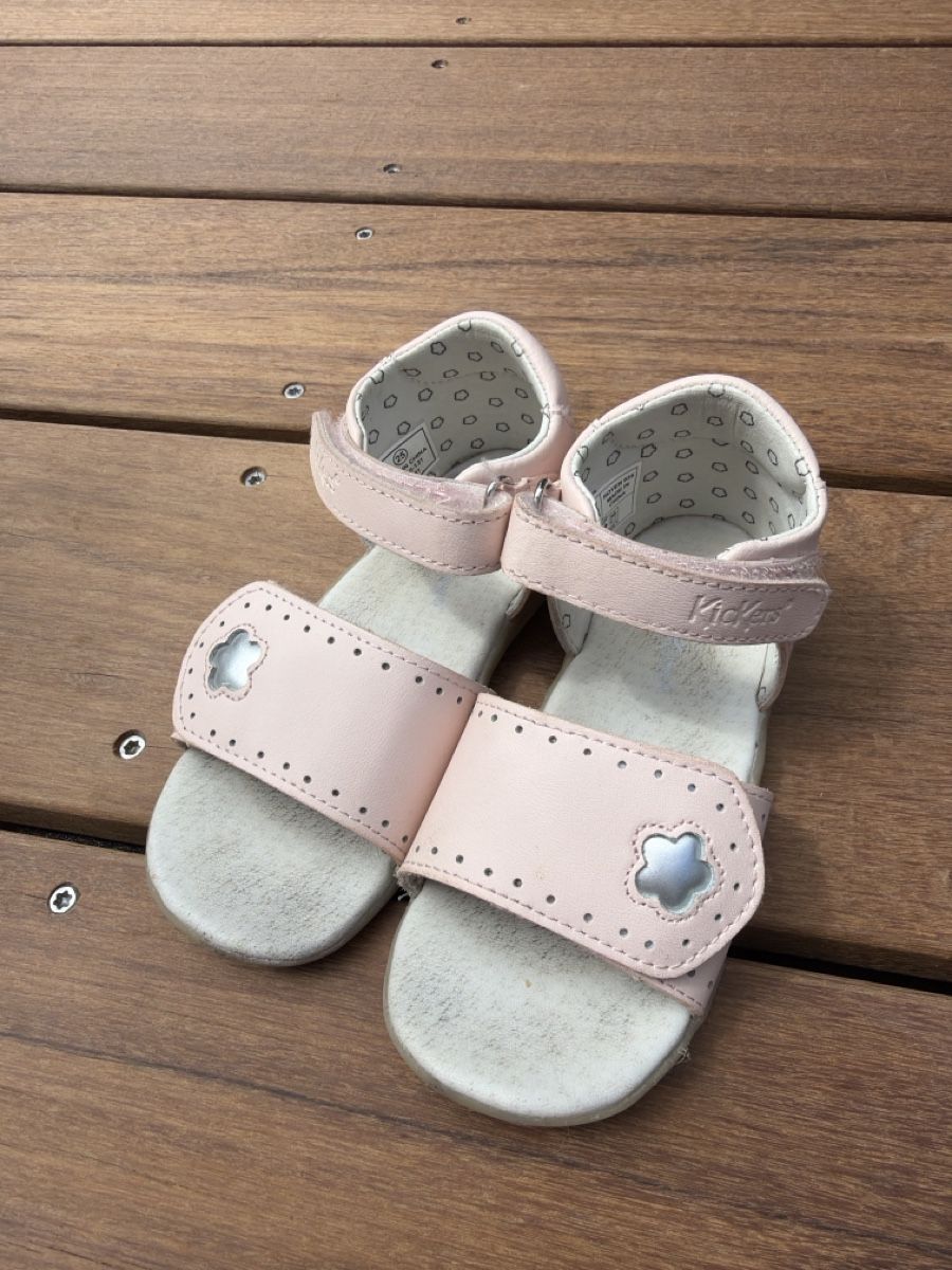 Kickers Schuhe für Mädchen: KICKERS Sandales 24-25 – Gebraucht aus Cartigny von l.luckuit 3