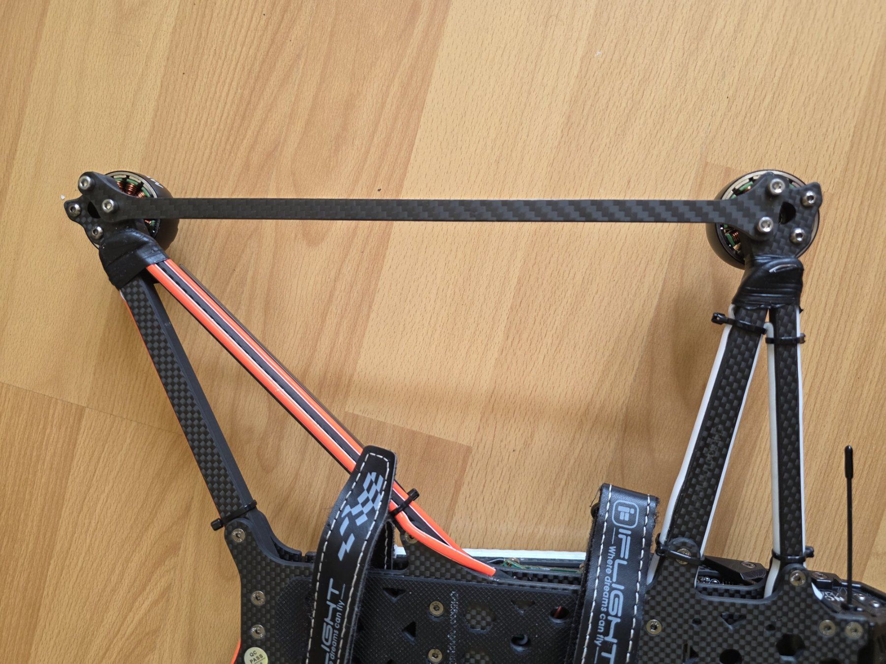 Unità & Adattatore: iFlight Helion Stabilisator – Nuovo e nell'imballaggio originale da Sarmenstorf venduto da T.Sunl8