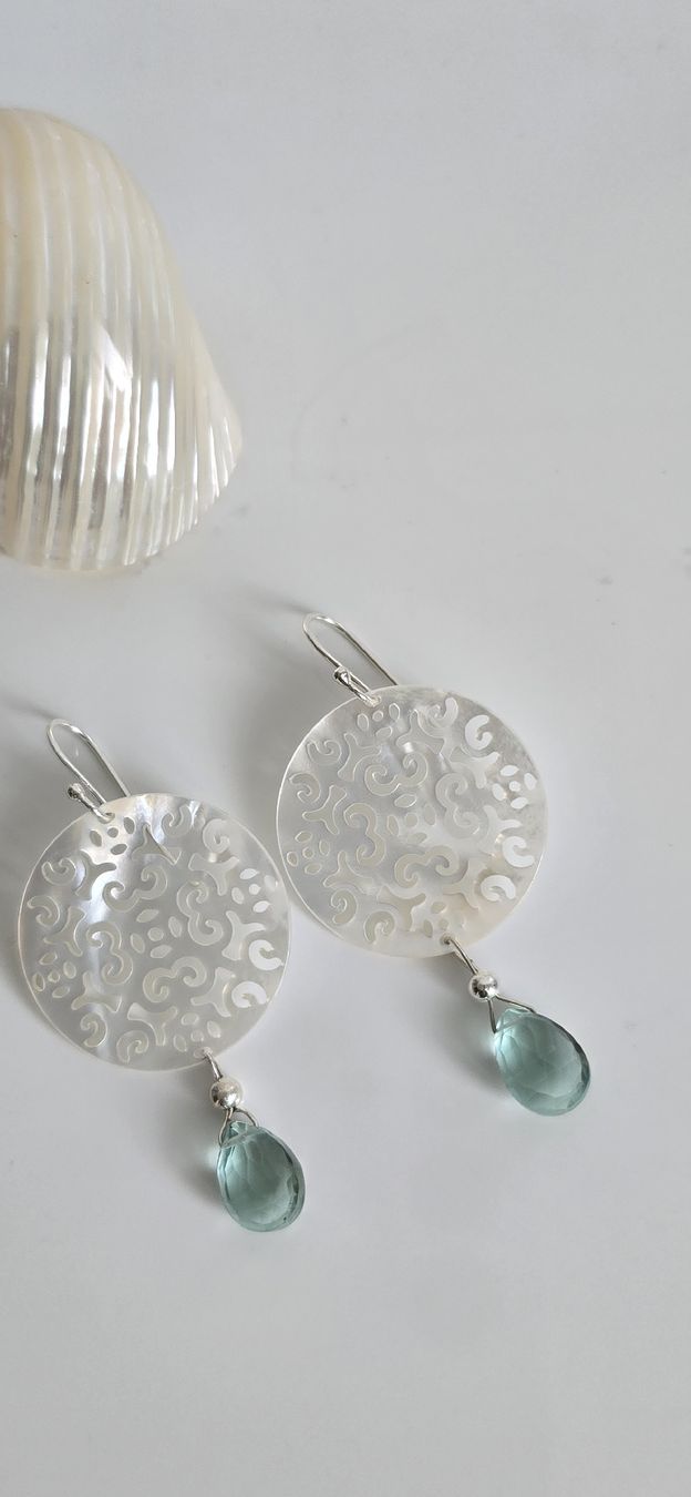 Boucles d'oreille: Perlmutt Mandala Ohrhänger – Neuf (Voir description) à Köniz par Minaja99 2