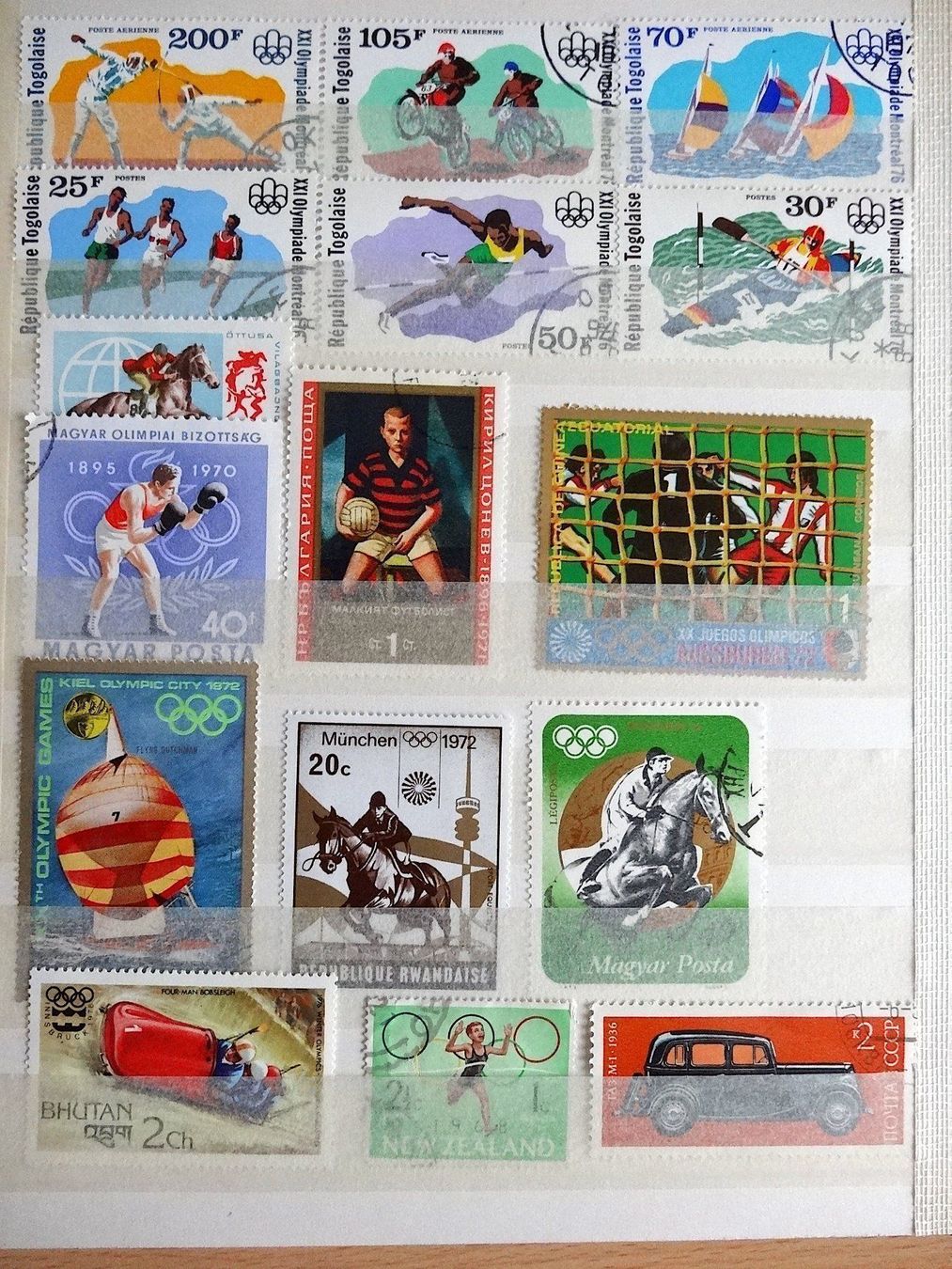 Album: Ganze Briefmarkensammlung – Usato da Scherz venduto da Atopolino 1