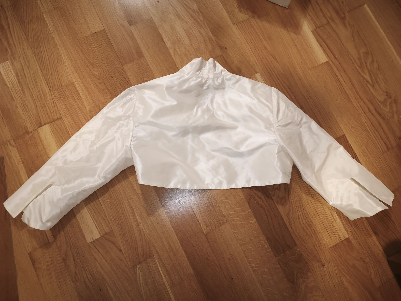 Bolero: Brautjäckchen / Braut Bolero Grösse M – Usato da Zeglingen venduto da Vanillacoke 3