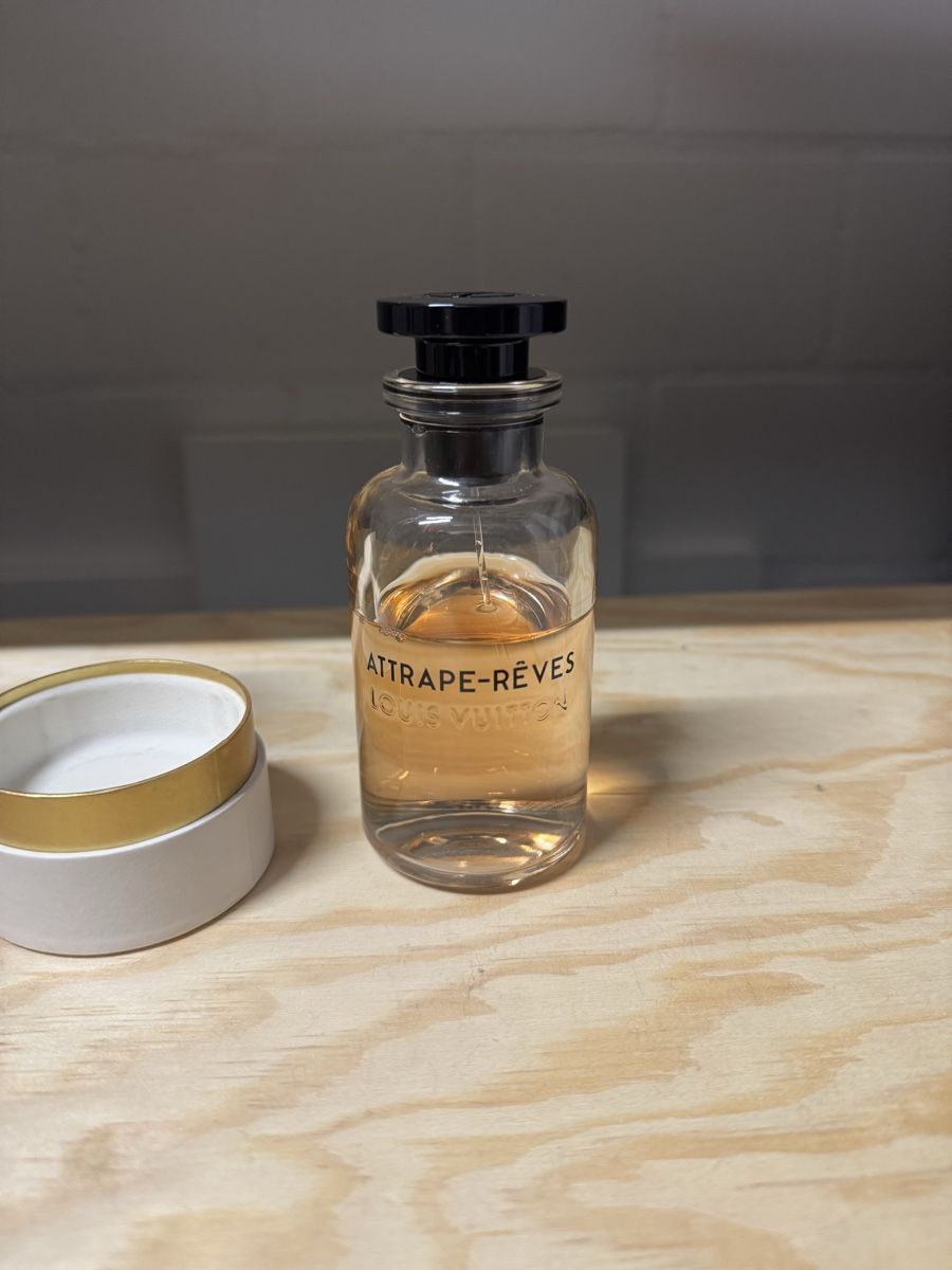 Louis Vuitton Profumi & Eau de Toilette: Louis Vuitton Attrape-Rêves Parfüm ca. 60ml – Usato da Hochdorf venduto da rem_qwr9 1