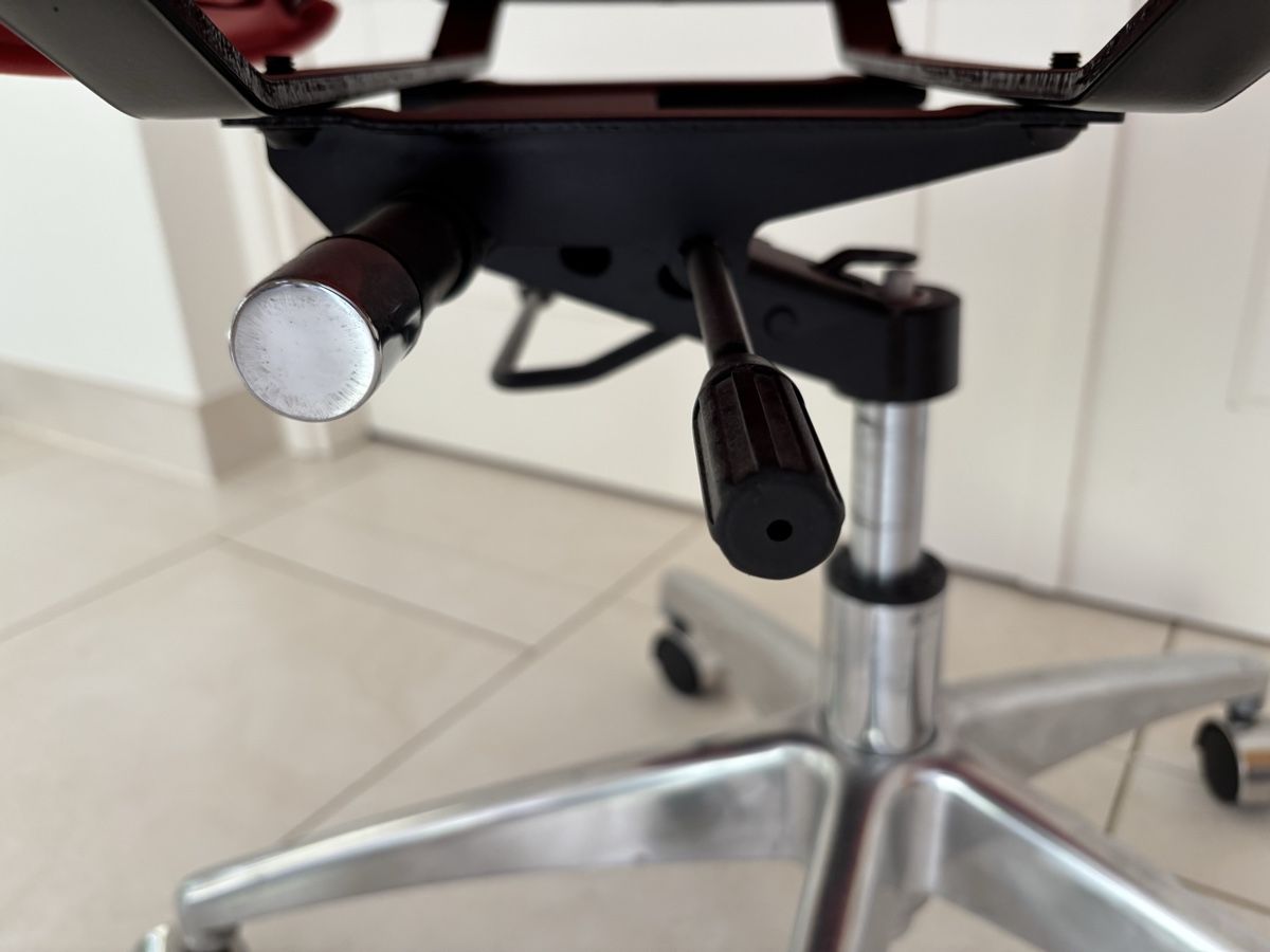 Chaises: Good-looking red office chair – D'occasion à Genève par god_nr55 3