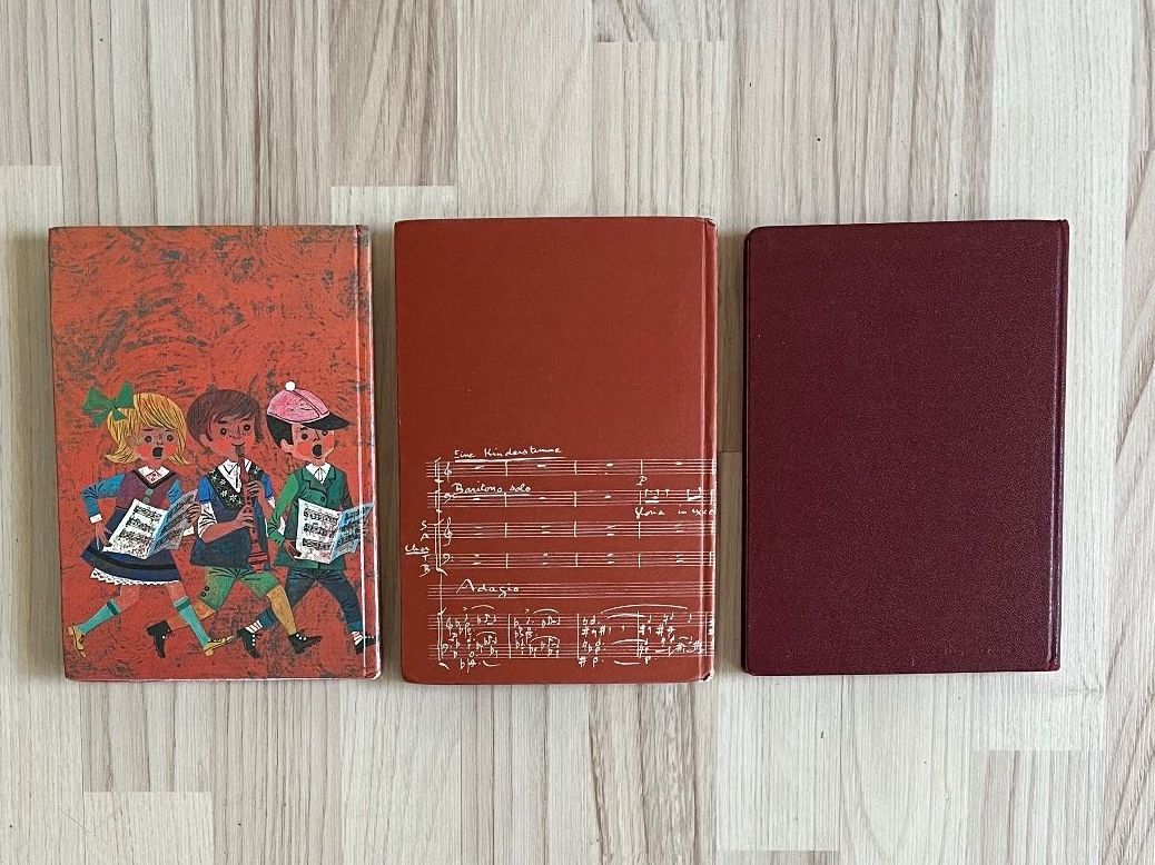 Libri: 3 SCHWEIZER SINGBÜCHER Unterstufe / Mittelstufe / Oberstufe – Usato da Islikon venduto da sav_m8xk 1