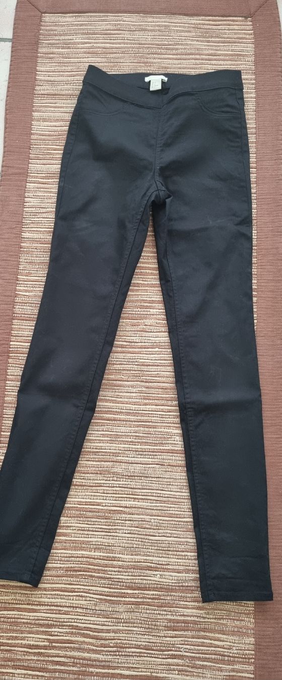 Completi & Tailleur: Set Pull et Leggins by New Balance – Usato da Mendrisio venduto da ann_d9pf 3