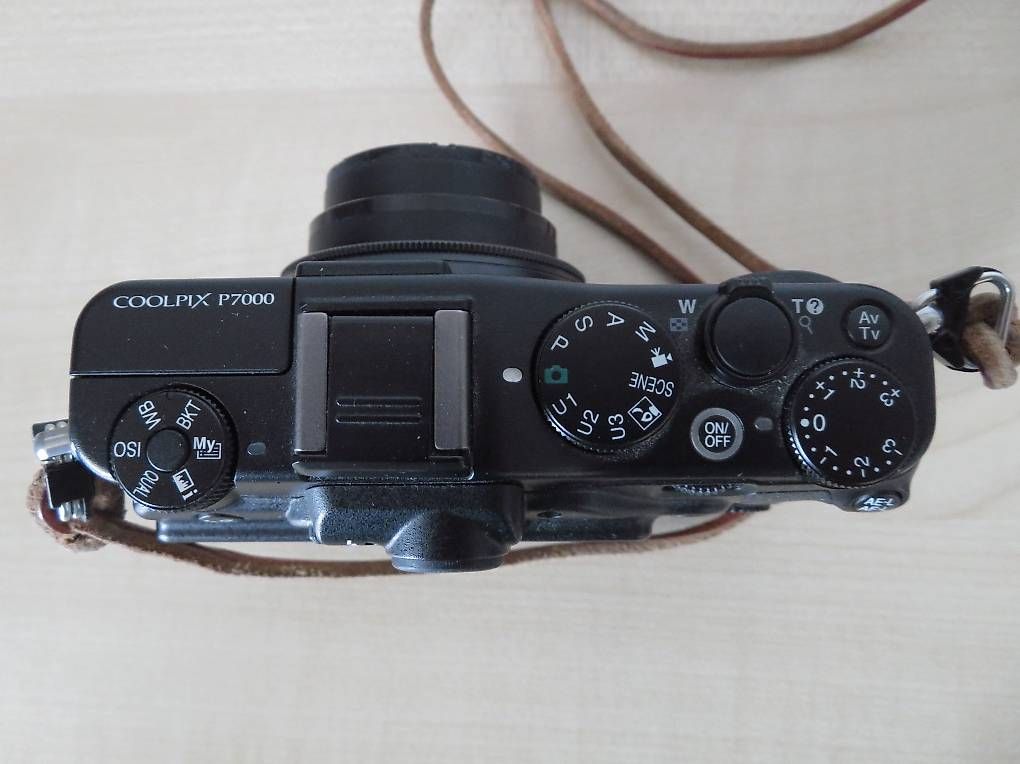 Coolpix Kamera: Nikon Coolpix P7000 Digitale Kamera – Gebraucht aus Ortschwaben von CitrousD 2