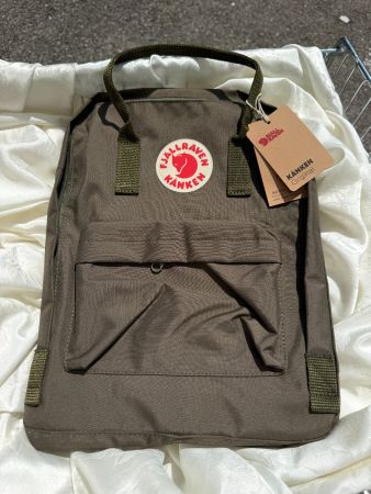 Fjällräven Rucksäcke unbenutztes Geschenk NP 105.-
