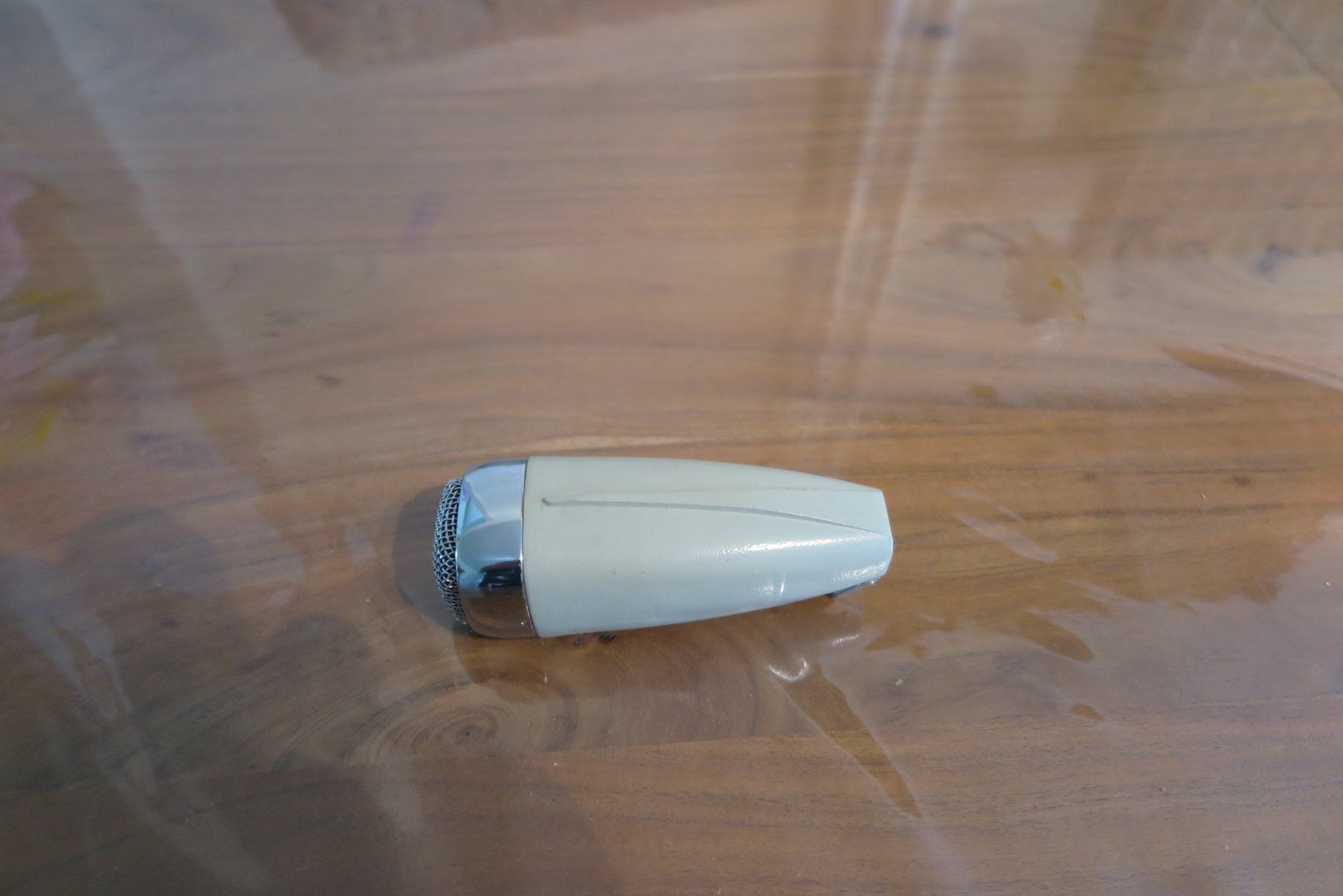 Grundig Mikrofone: Grundig GDM121 Vintage Mikrofon – Gebraucht aus Wangen an der aare von swiss.antik 3