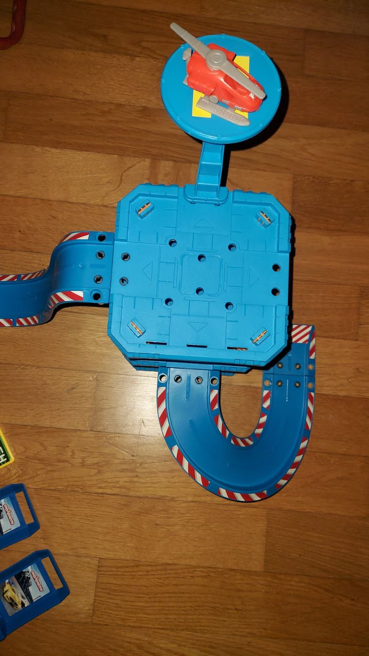 Spielzeuge: Parkgarage – Gebraucht aus Hohenrain von ML-DD 3