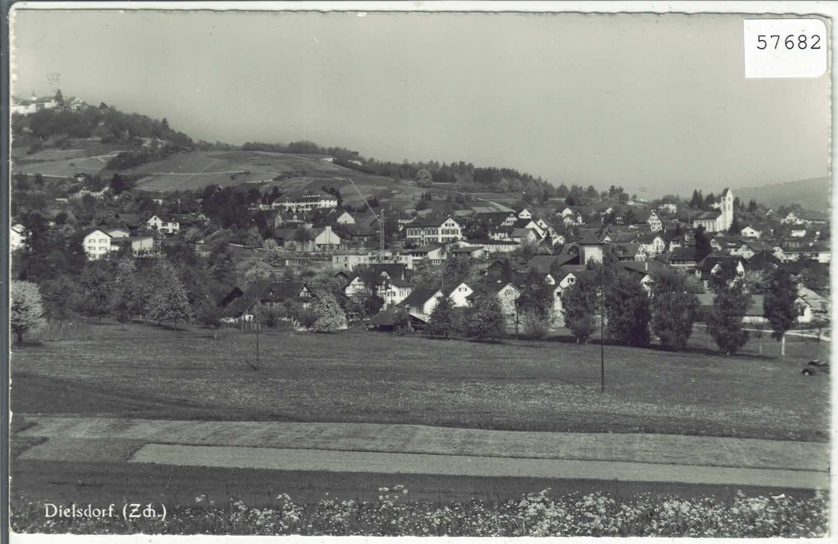 Cartoline postali: Dielsdorf - Generalansicht – Usato da Ettingen venduto da Kartenplanet