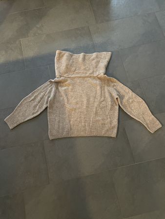 Strickpulli mit Rollkragen