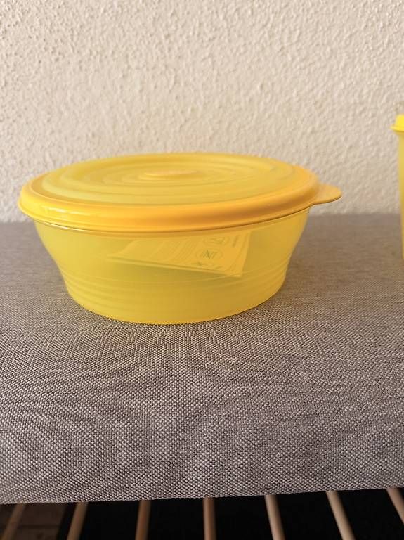 Contenitori & Simili: Tupperware Flexi Schüsselset gelb  3-teilig  neu – Usato da Bellikon venduto da Schwoscht 2