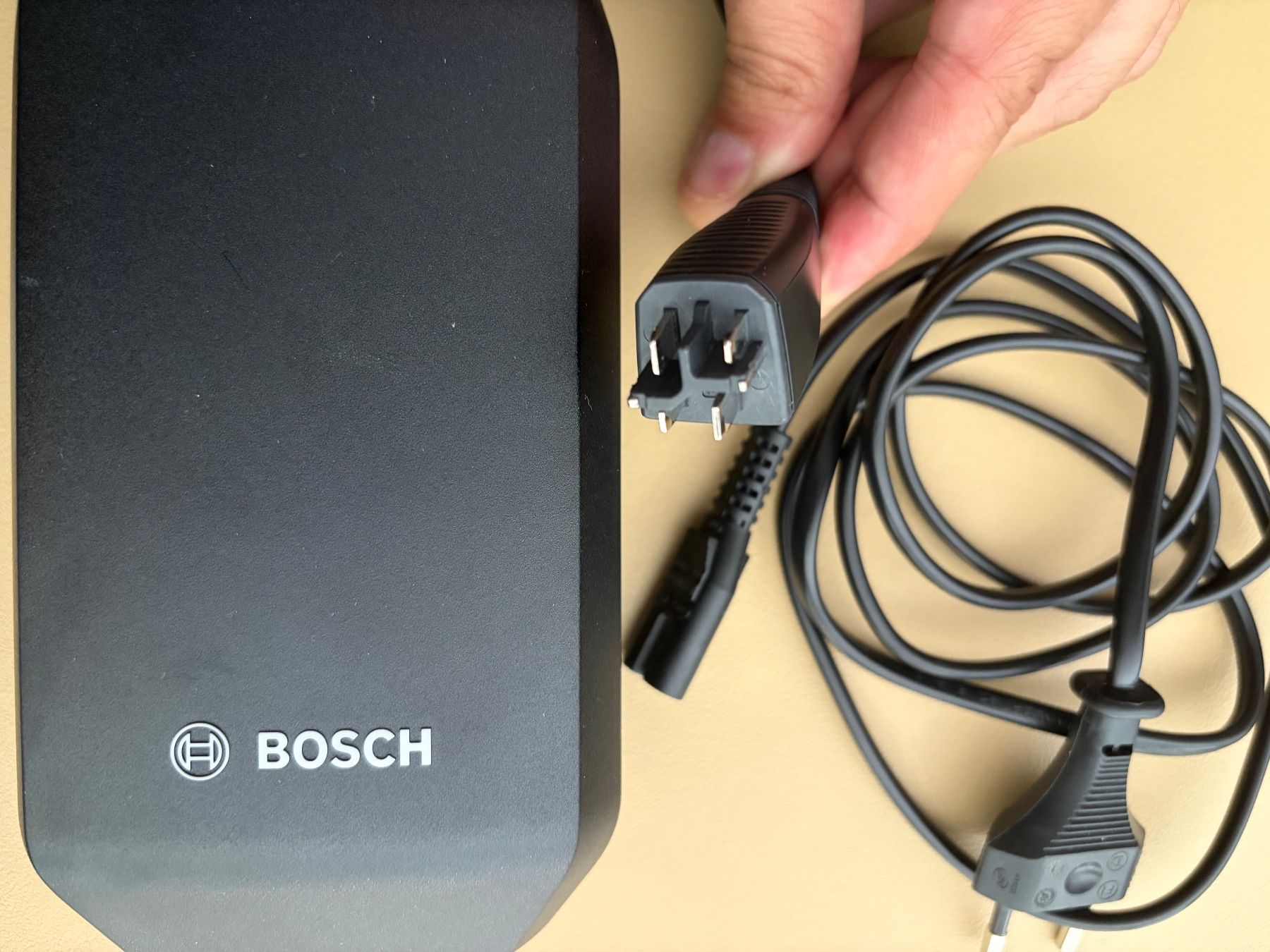 Bosch Pezzi di ricambio: Chargeur bosch vélo électrique + écran – Nuovo (secondo la descrizione) da Genève venduto da pie79 1