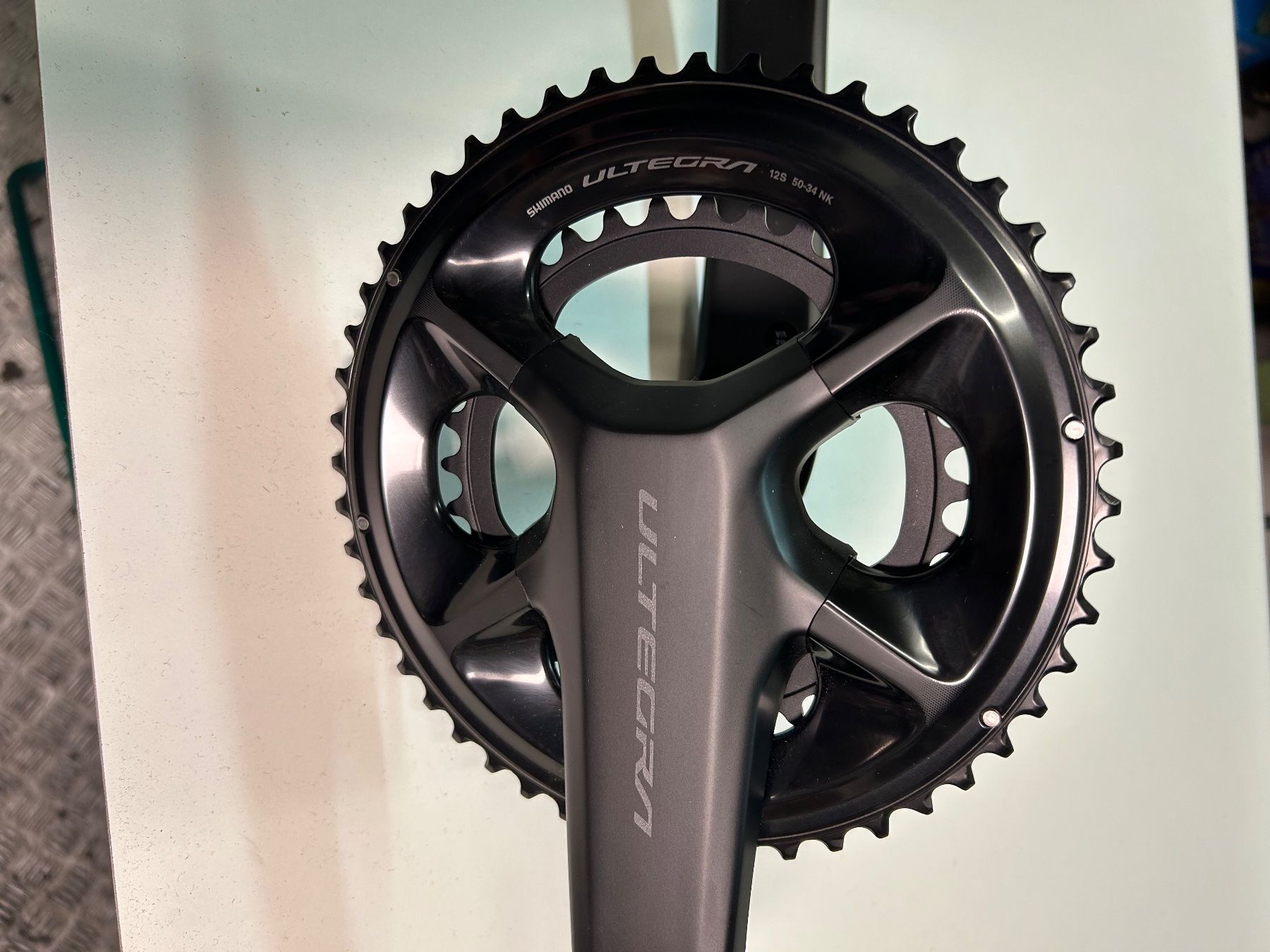 Shimano Pezzi di ricambio: Shimano Ultegra Kurbelgarnitur – Nuovo (secondo la descrizione) da Adlikon b.Regensdf venduto da usado 1