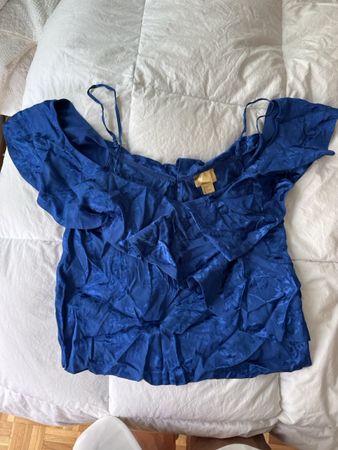 H&M Top bleu à volants - Taille 40 - Parfait pour l'été!