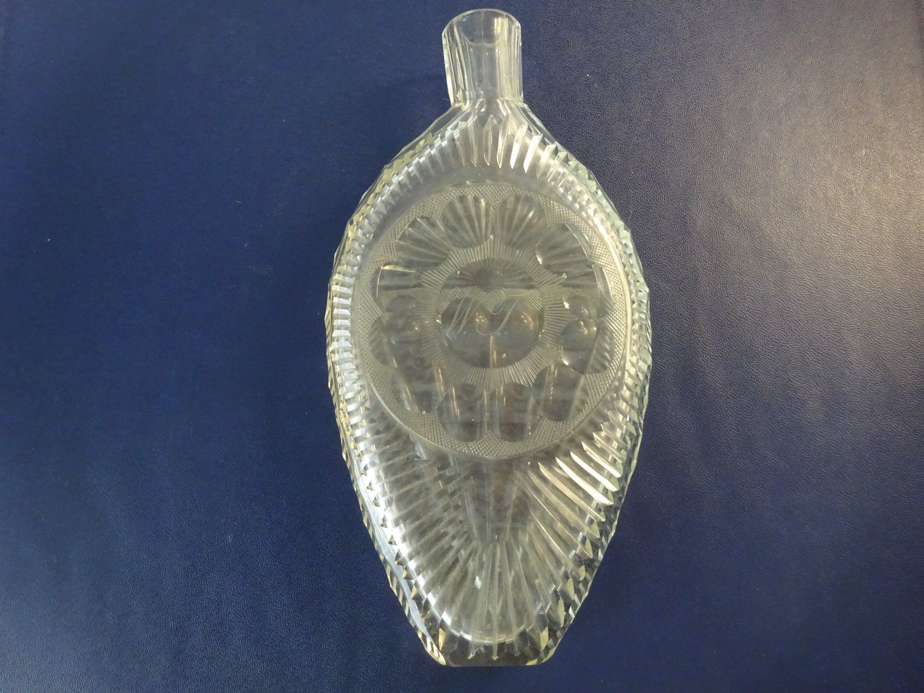 Bottiglie: Freimaurer Flasche / Flache Taufflasche – Usato da Oetwil am See venduto da Golfsud 3