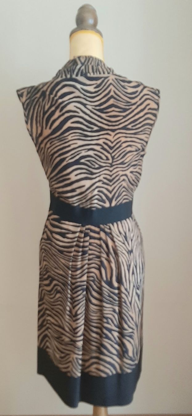 Vestiti: Robe Alberta Ferretti soie comme neuve – Usato da Chêne-Bourg venduto da chsandra34 3