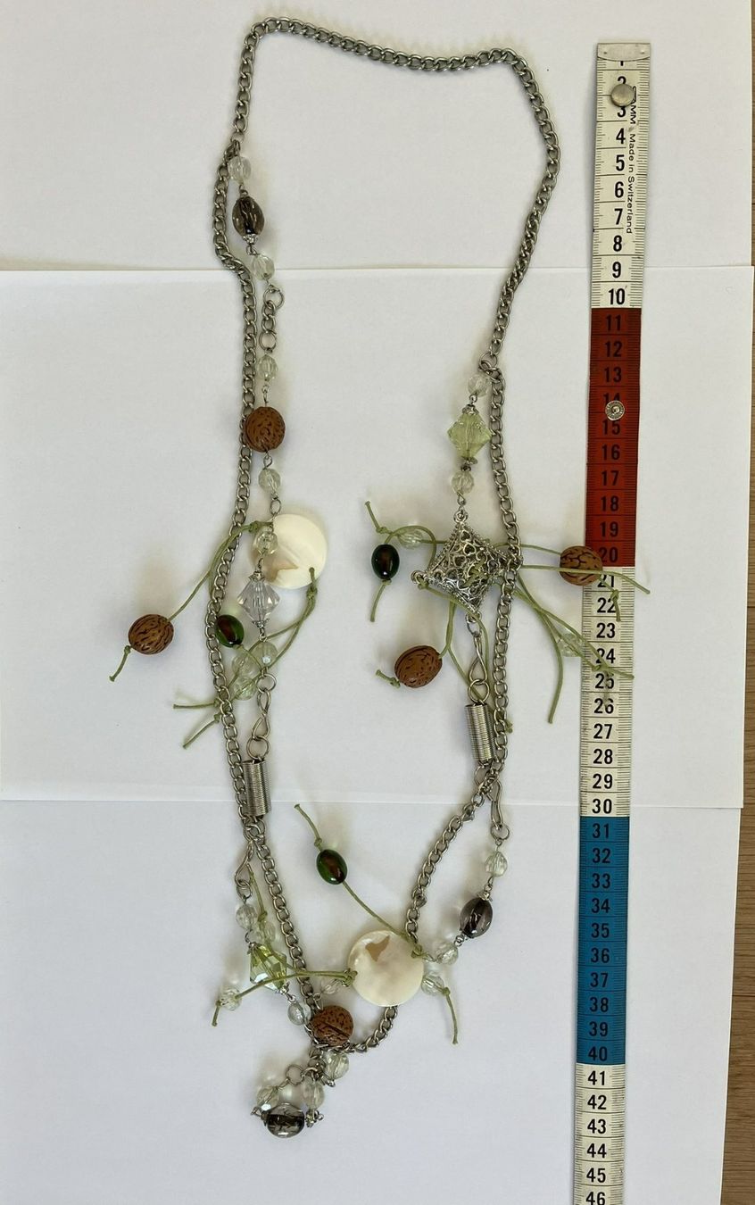 Colliers: verspielter Modeschmuck – D'occasion à Weinfelden par Esche1 2