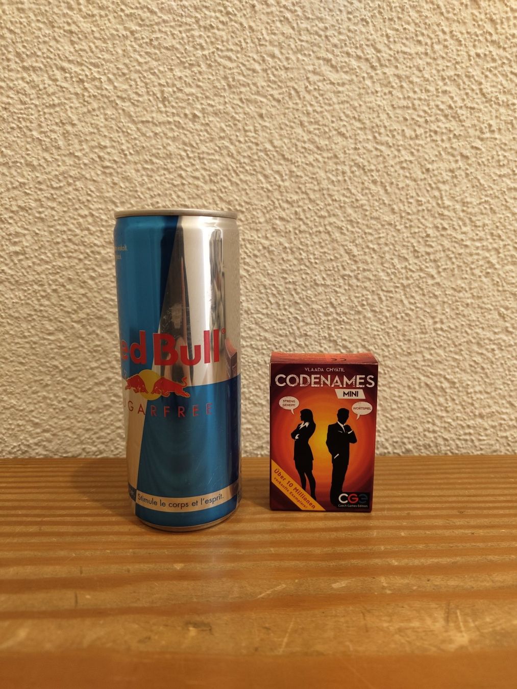 Spiele: Codenames - mini Version – Gebraucht aus Niederrohrdorf von  2