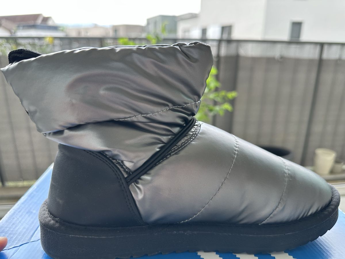 Scarpe da donna: Winterstiefel Silber Grösse 39 neuwertig – Usato da Baar venduto da lin_7dhb 3