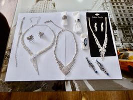 XXL. Schmuck Lot in silberfarben !