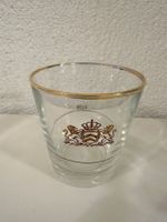 Whisky- oder Cognacgläser mit Goldrand