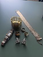Ensemble bijoux: montres, bagues, bracelet