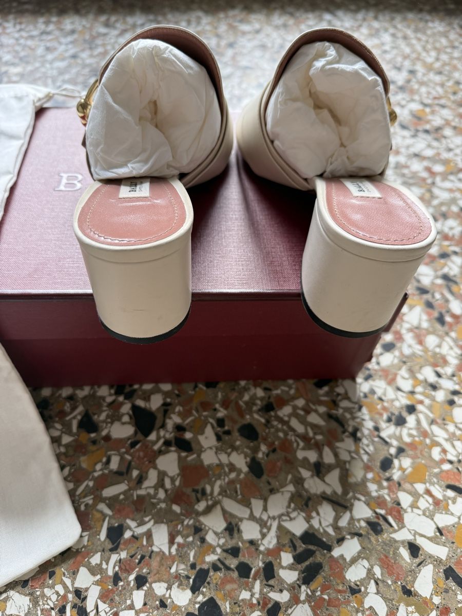 Bally Scarpe da donna: Bally Mules / Heels / Sandalen, Gr. 37 – Usato da Zürich venduto da MCM11 4