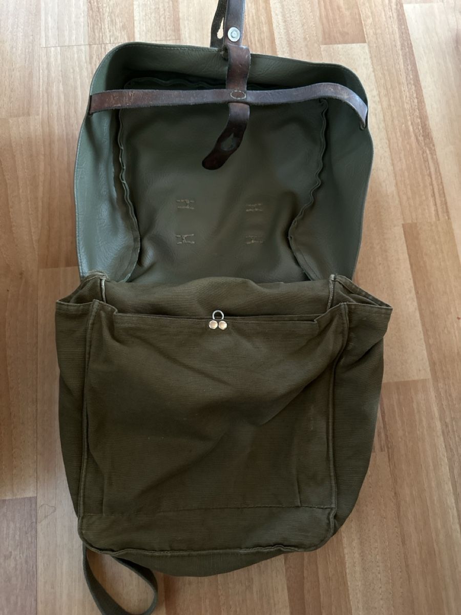 Schweizer Armee Borse: Militärtasche Schweizer Armee – Usato da St. Gallen venduto da mai_gd7k 2