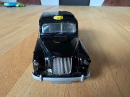 altes Spielzeug - Auto London Taxi