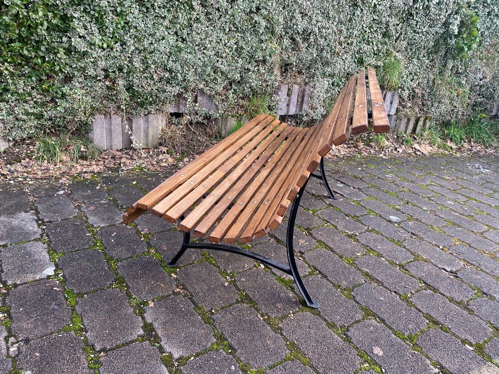 Geschwungene Gartenbank NEU HOLZLATTE EICHENHOLZ Kaufen auf Ricardo