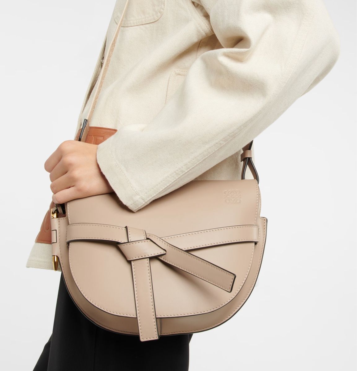 Loewe Borse: Loewe Gate Bag Small in Sand – Usato da Kilchberg ZH venduto da rik_kdl9 3