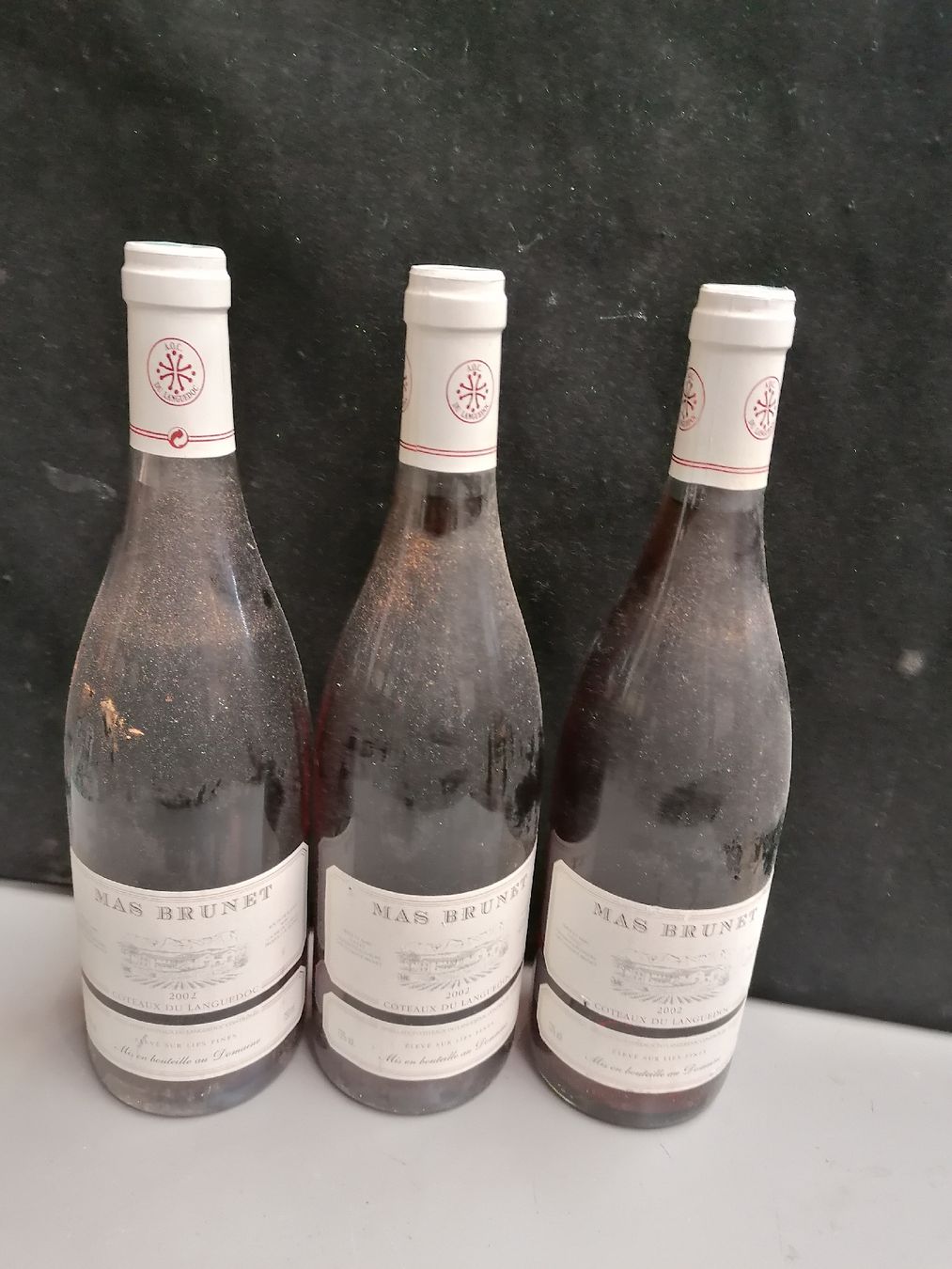 Vino: 3 BOUTEILLES MAS BRUNET 2002 – Nuovo (secondo la descrizione) da Genève venduto da Leboucheoreilles