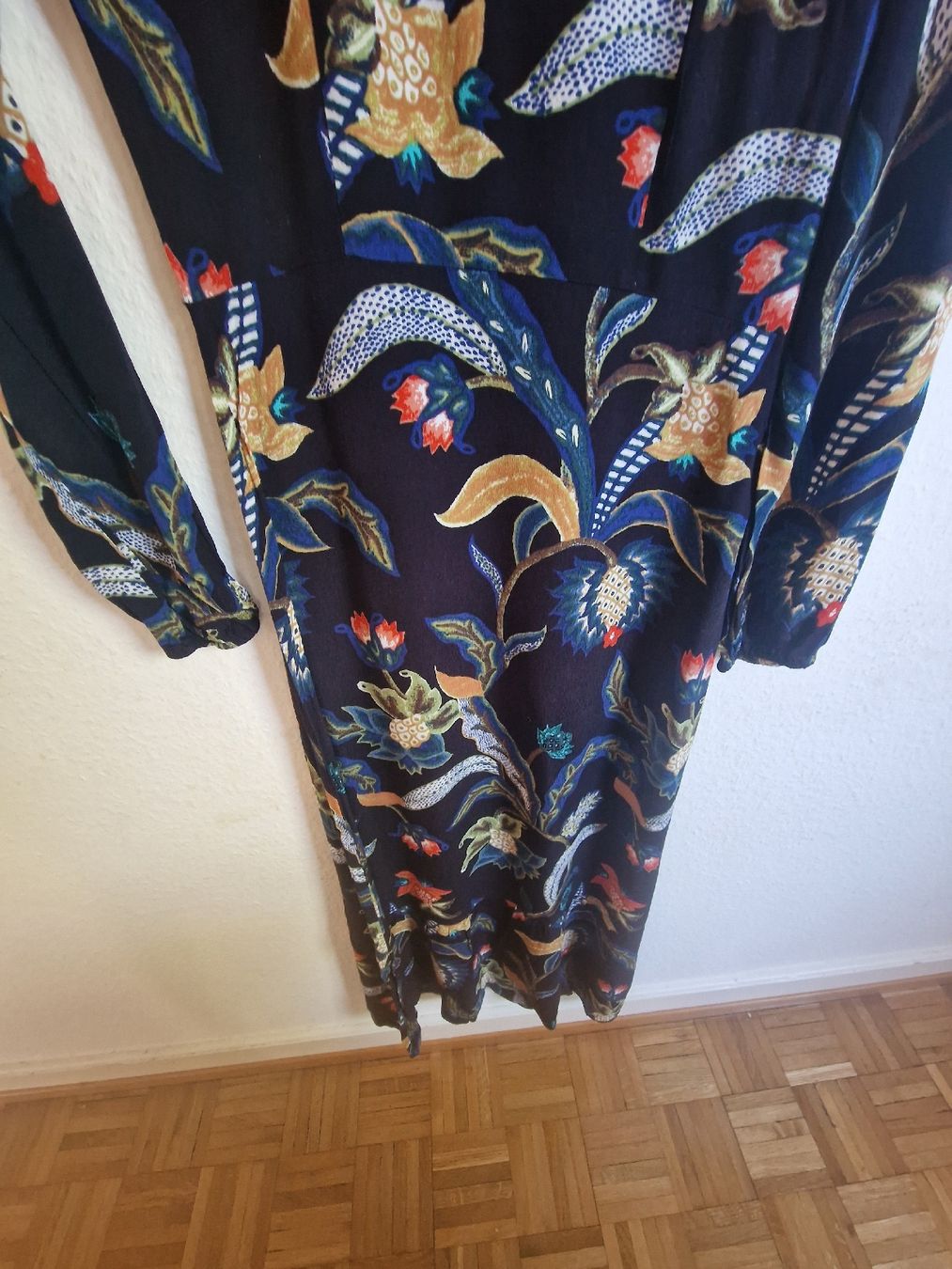 Maje Vestiti: Robe Maje imprimée – taille 2 – Usato da Pully venduto da Rose_vie 2
