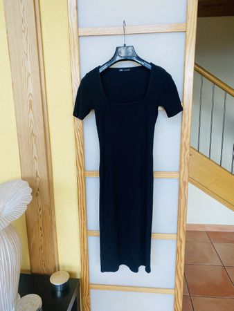 Magnifique robe Zara neuve  Envoi possible/Versand möglich