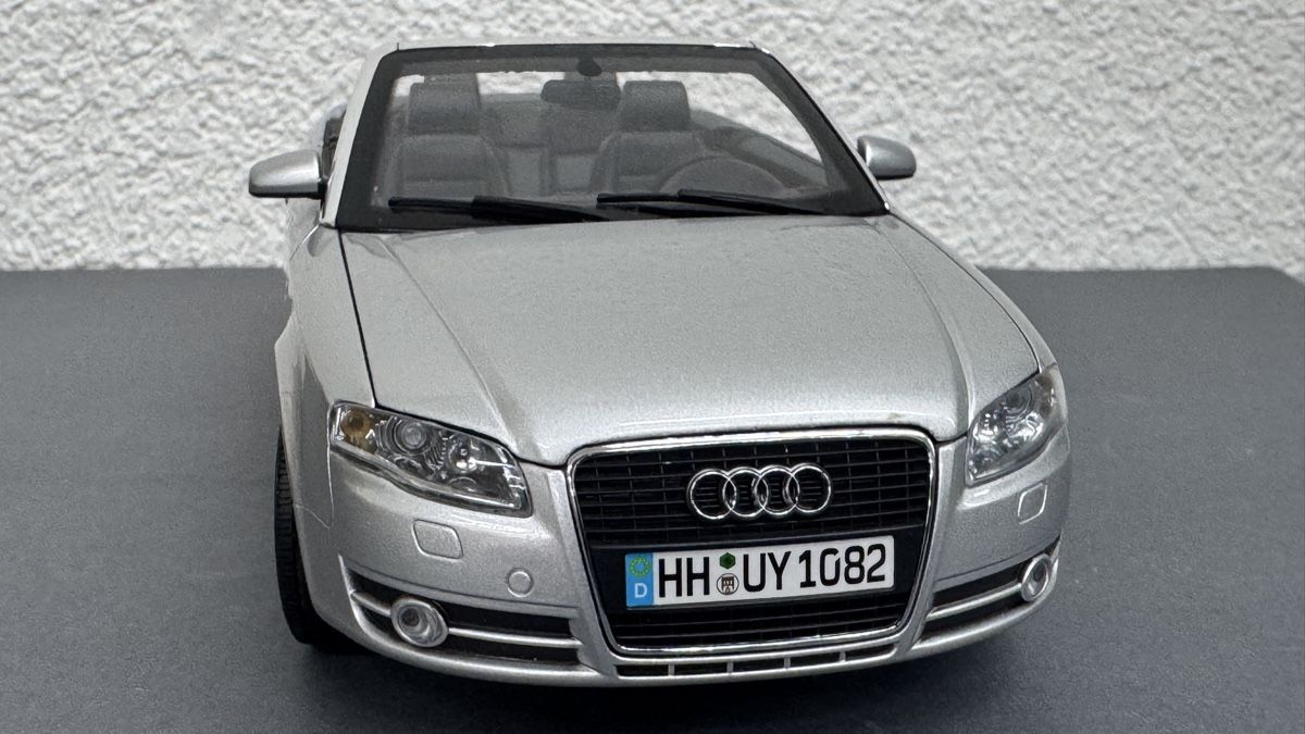 Audi Voitures modèles: Audi A4 Cabriolet quattro 1:18 – Neuf avec emballage d'origine à Luzern par aa43modelcars-Luzern 5