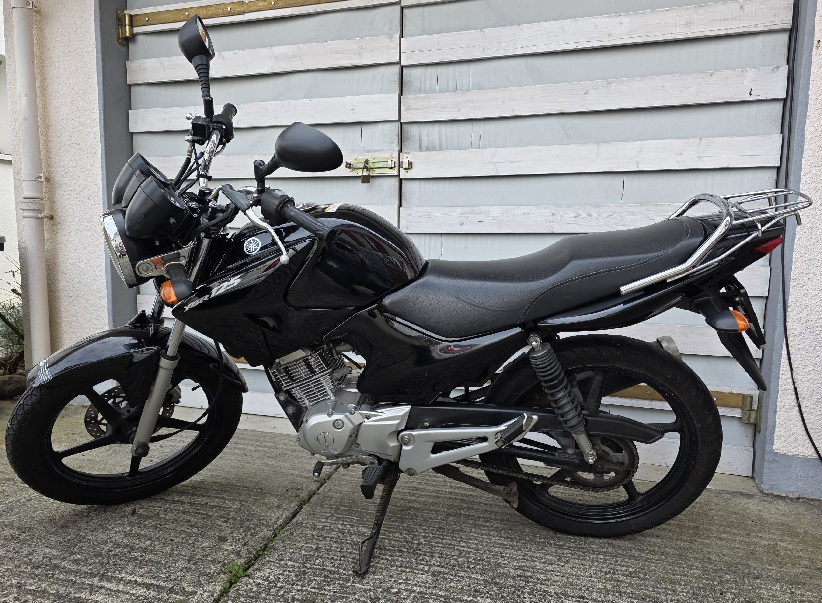 Yamaha Strada: Yamaha YBR125 Jg. 2011 – Usato da Leuzigen venduto da may_x2kf 1