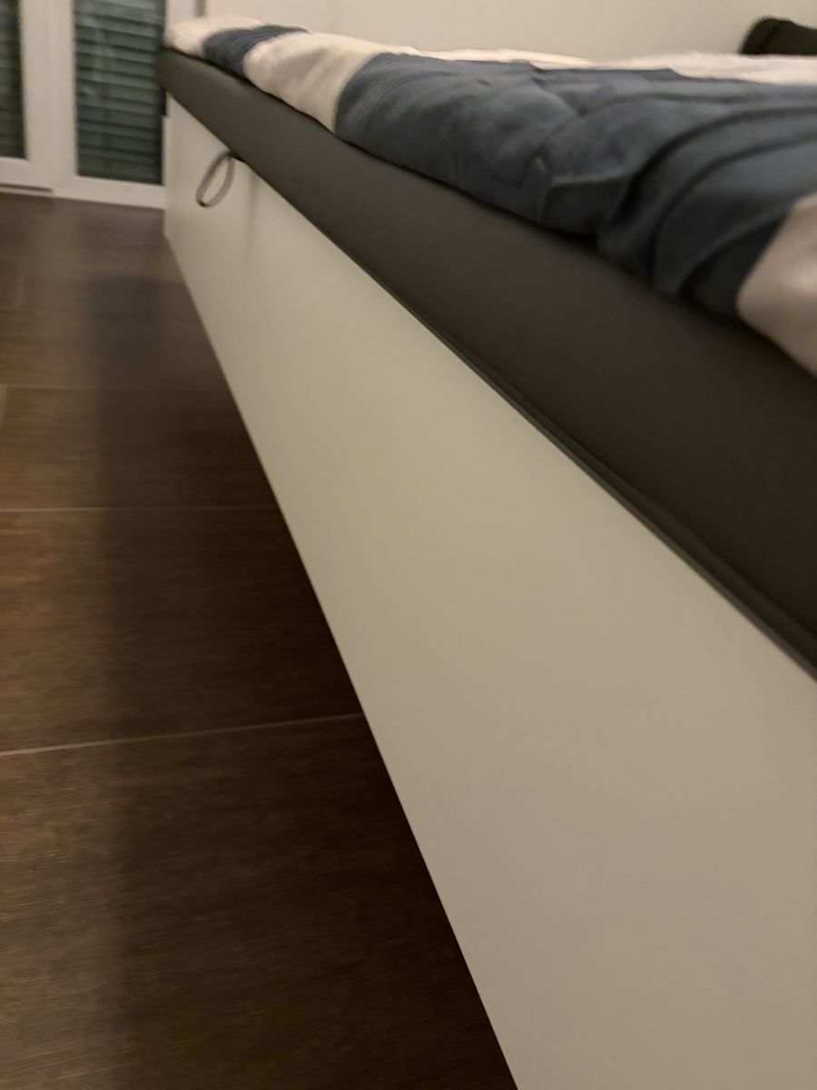 Letti: Cooles Doppelbett – Usato da Laupen venduto da TecProPalmer1092 2