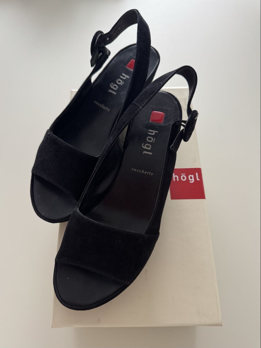 Högl Scarpe da donna: Högl Sandalen Schwarz, echtes Wildleder – Usato da Bülach venduto da Naples60 3