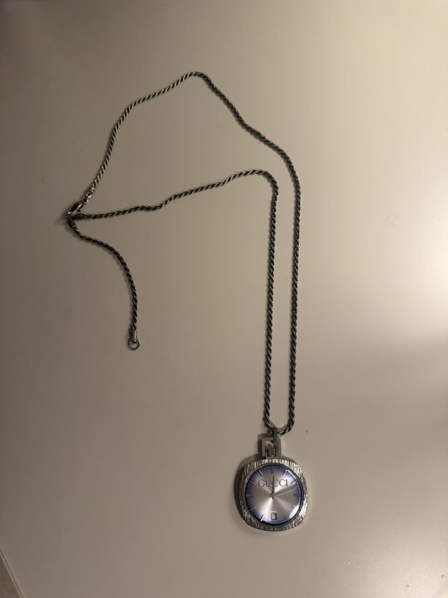 Gucci Uhren: Pendentif Gucci – Neu (gemäss Beschreibung) aus Genève von Igoreuf 1