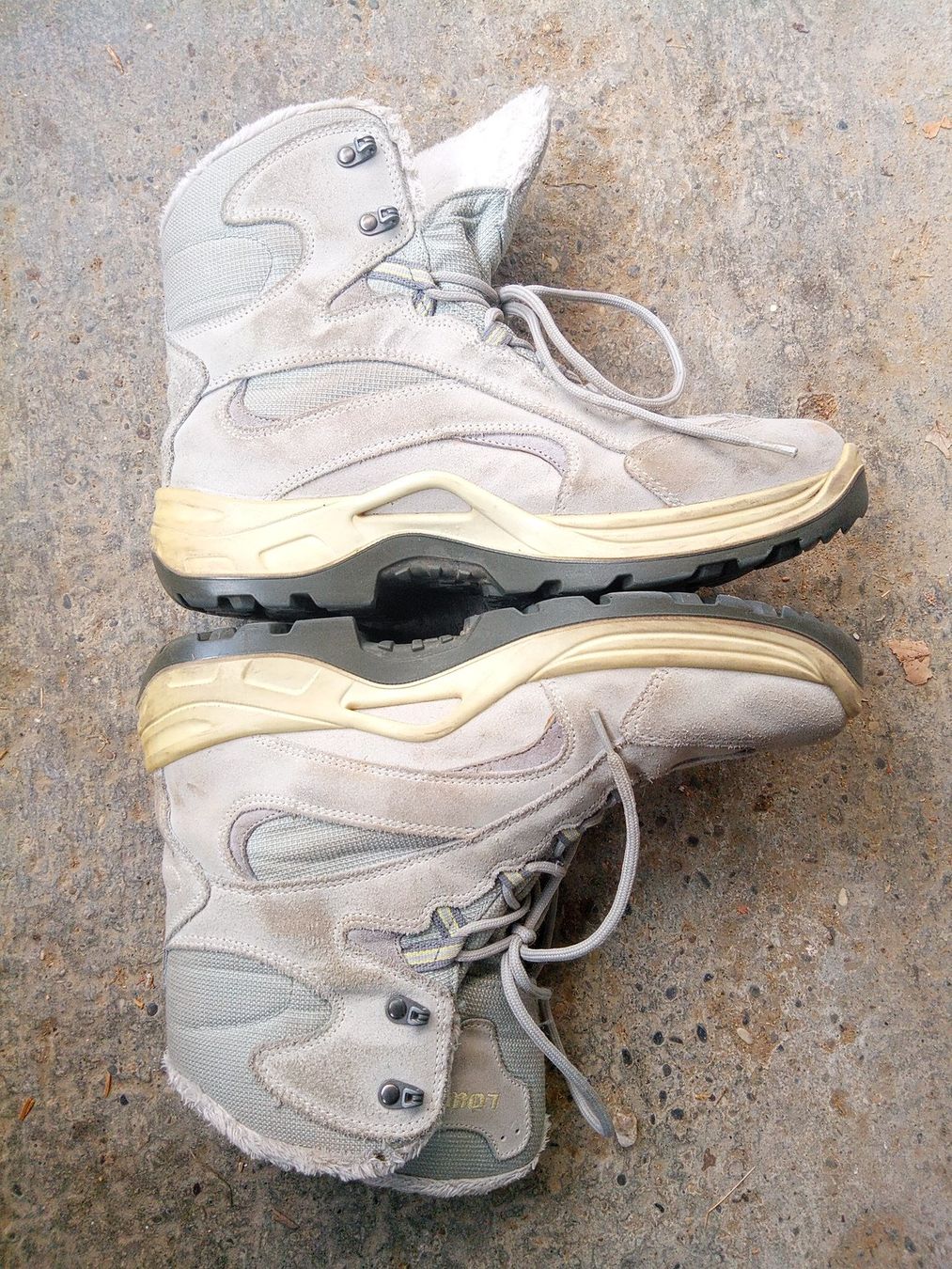 Lowa Scarpe da uomo: Lowa Winterschuhe Gr. 42.5 – Usato da Zürich venduto da Korolina 6