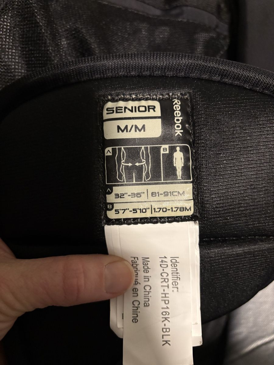 Reebok Pantaloni: Eishockey Hose M – Usato da Hinwil venduto da princess_12 1