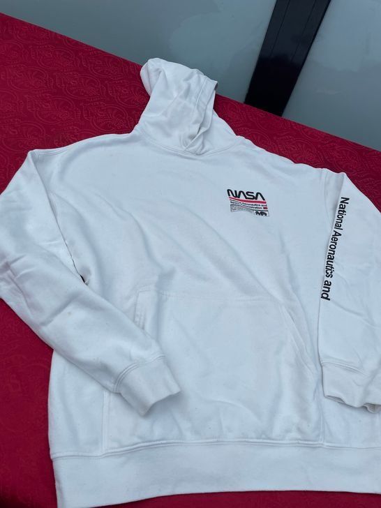 Pullover & Sweatshirts: Kinder Hoodie Pullover Nasa 146/152 – Gebraucht aus Bergdietikon von antovale