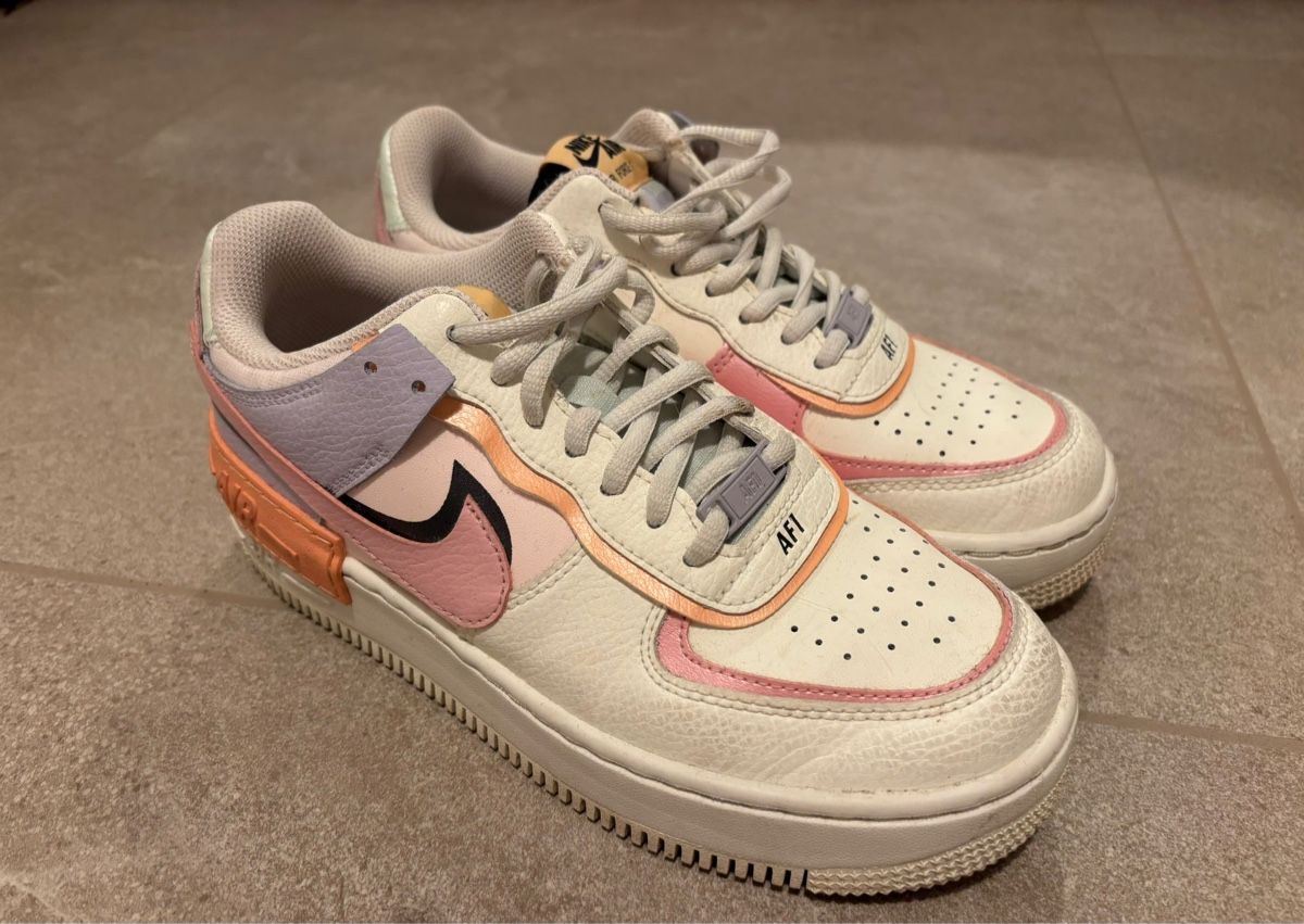 Nike Damenschuhe: Nike Air Force 1 – Gebraucht aus Vollèges von Yannick.g97