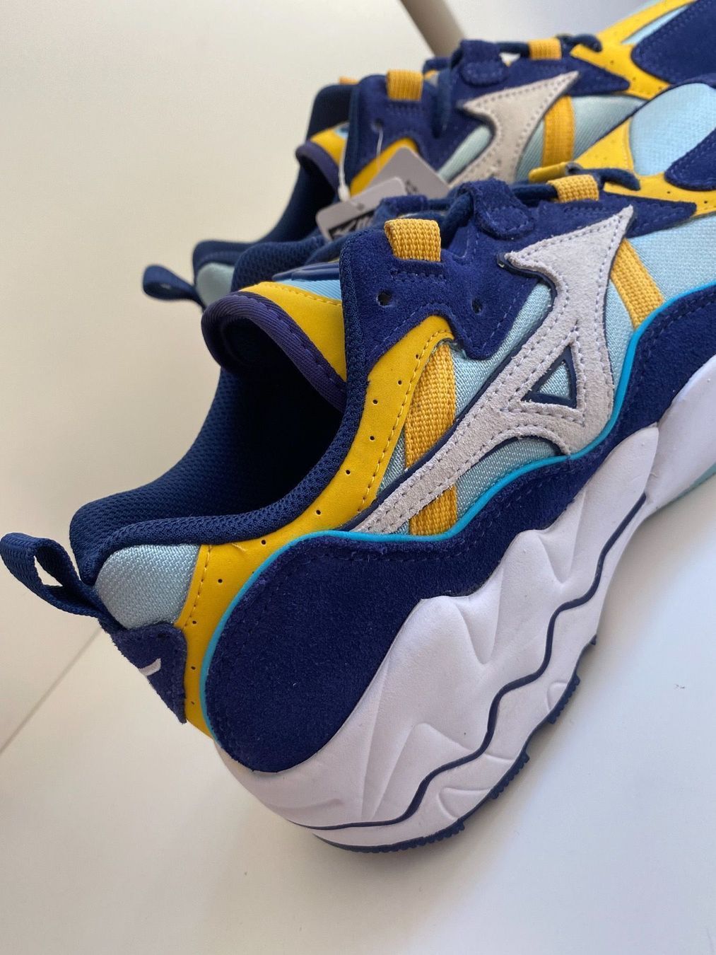 Mizuno Scarpe da uomo: MIZUNO WAVE RIDER 1 Sneaker Herren, 40.5 – Nuovo e nell'imballaggio originale da Luzern venduto da falena01 4