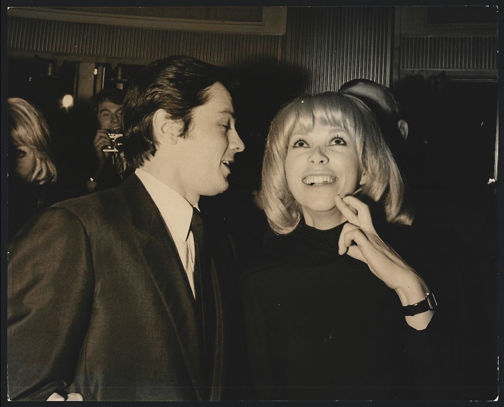 Fotografie & Manifesti: Fotografie Schauspieler Mireille Darc un – Usato da Berlin venduto da bartko-reher